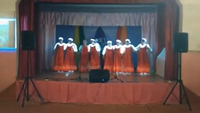 Танец со светящимися платьями. Ритмы жизни. Хватовский ПНИ. Поет село родное. смотреть онлайн