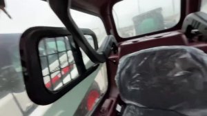 Обзор мини погрузчика Lonking cdm312 на джойстиках в максимальной комплектации