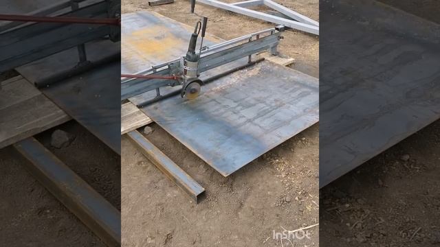 Стойка для болгарки для раскроя больших листов. Это не испытания, а реальная работа. смотреть онлайн