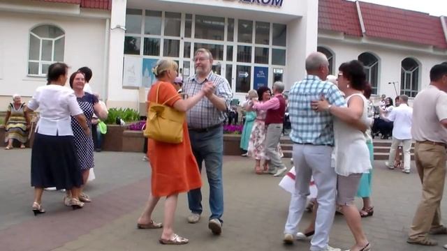 Как Танцевать КРАКОВЯК! смотреть онлайн