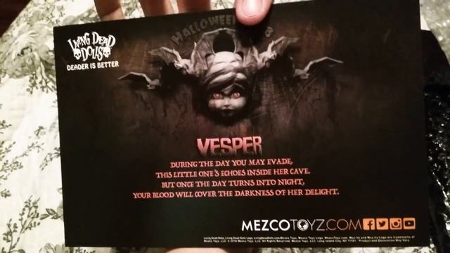Living Dead Dolls Resurrection Maggot Variant (Partial Box Opening) смотреть онлайн