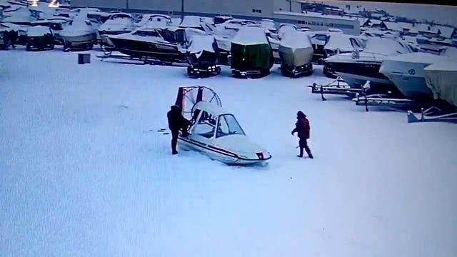 Аэросани не едут