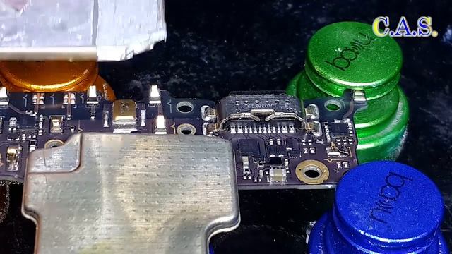 Xiaomi Mi A2/Не заряжается/Замена USB разъема/Type C/Model: M1804D2SG