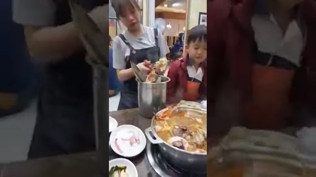 Острый корейский супчик из морепродуктов  хемультхан