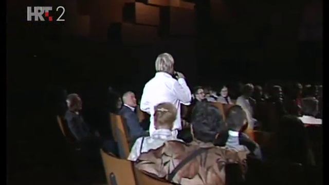 Žiga u Lisinskom - Oj ti siva megla смотреть онлайн