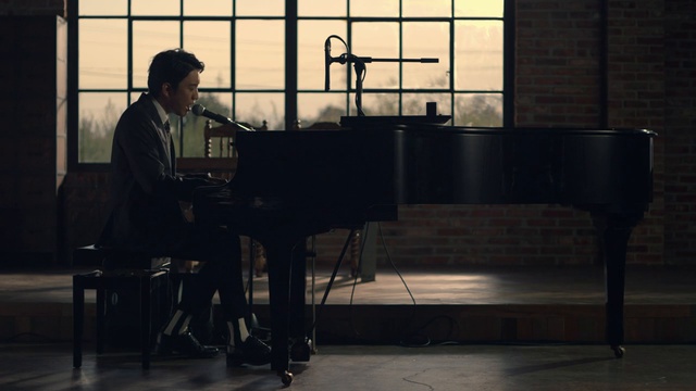 CHO HYUNG WOO - 조형우 - 후회 (Live Video)