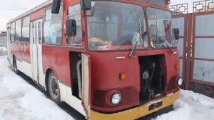 Лиаз 677м учебный. Пробный запуск