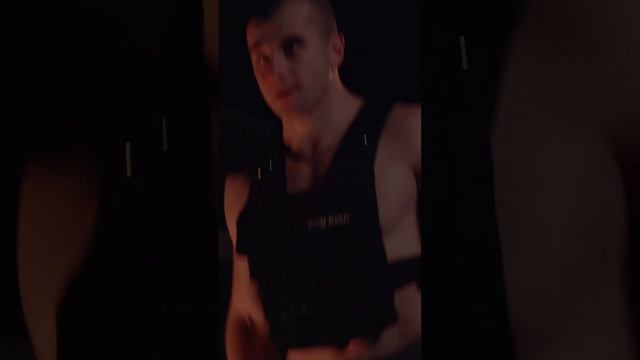 Жилет-утяжелитель IRON STAR #спорт #gymmotivation #gym #воркаут смотреть онлайн