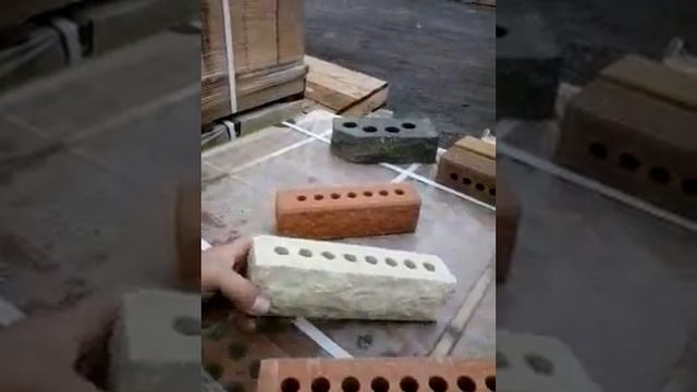 КИРПИЧ ЛИТОС УЗКИЙ ФАКТУРА СКАЛА смотреть онлайн