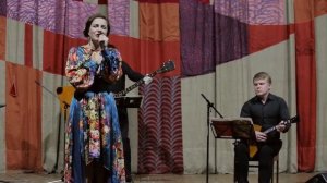«На улице дождик»,  русская народная колыбельная. Исполняет Мария Чичикина