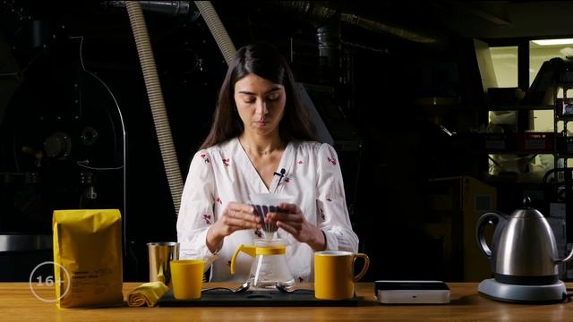 Как заварить кофе в воронке Оригами. Рецепт чемпиона России по завариванию кофе. Импульсный метод. смотреть онлайн