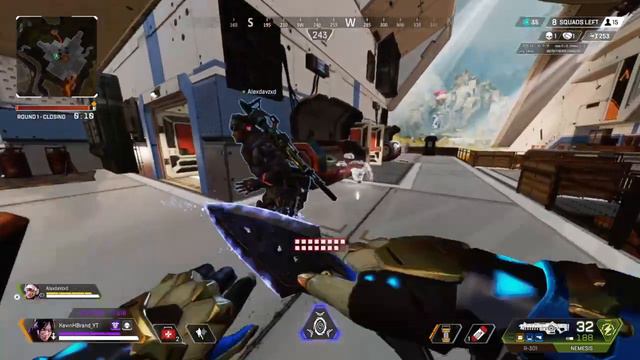 Apex Legends barely loaded me into this one... Bot lobby?? смотреть онлайн