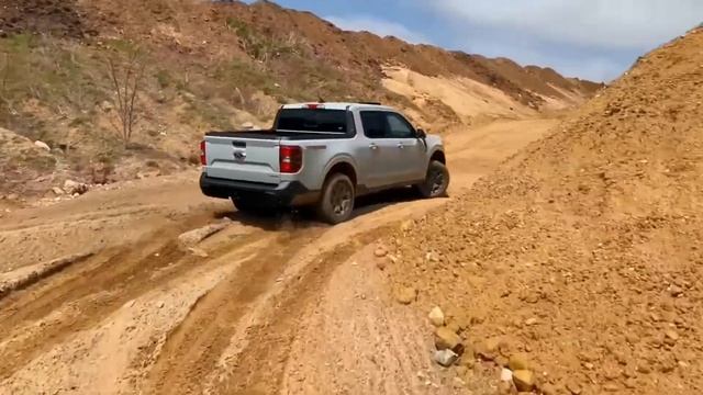 FORD MAVERICK TREMOR смотреть онлайн