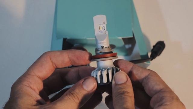 Lâmpada LED Philips Ultinon Pro5000 - COMPACTA, CANBUS e 160% mais BRILHO! смотреть онлайн