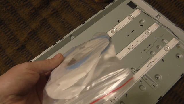 Ремонт телевизора LG 32LB582V. Нет изображения. Замена подсветки. смотреть онлайн