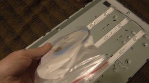 Ремонт телевизора LG 32LB582V. Нет изображения. Замена подсветки.