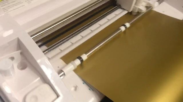 Cutting Vinyl Decals and Stickers with Silhouette Cameo 3 смотреть онлайн