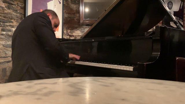 Four in One (T. Monk) - Andrea Domenici solo piano смотреть онлайн