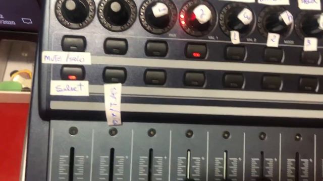 Ligando Bcf2000 + X18 XR18 XR16 XR12