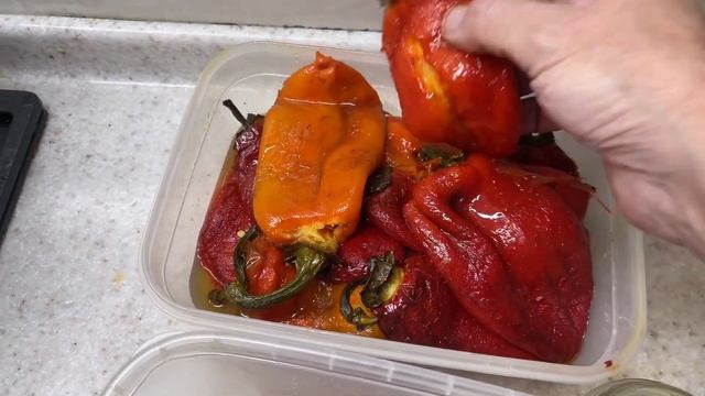 Закуска из жареных перцев. Полный восторг!