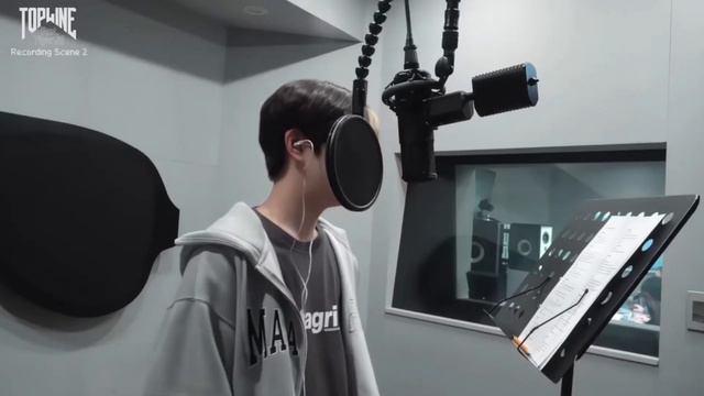 Stray kids пытаются записать TOPLINE★★★★★Это моë первое видео не судите строго❤🩹 смотреть онлайн