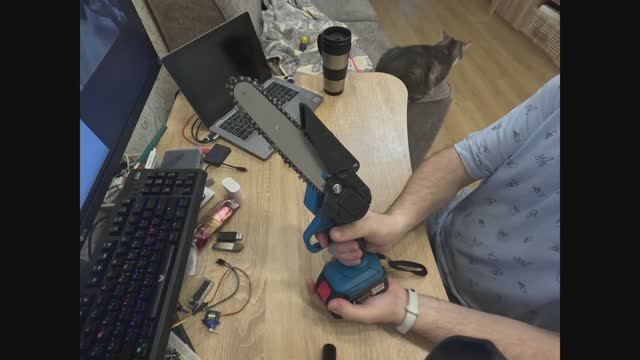 Электропила, lithium electric tools, 6 дюймов, 21В, 2 аккумулятора, 3 цепи
~2 т.р. в ЯНВ 2024 смотреть онлайн