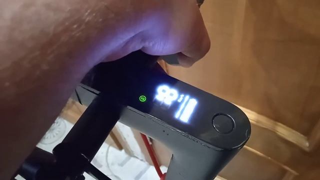 Aovo M365 pro замена курка газа от электросамоката Xiaomi m365 PRO смотреть онлайн