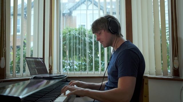 Dave Thomas - La Valse d'Amelie piano (Yann Tiersen cover) смотреть онлайн