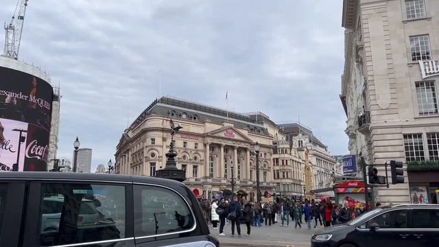 ROYAL WALKING TOUR IN LONDON | Buckingham Palace | Westminster | Tower Of London | St James's Palac