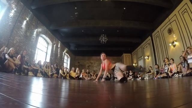 Самый горячий TWERK №64 смотреть онлайн