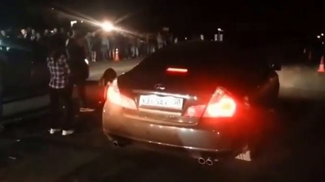 Стритрейсинг в Москве.Ночные гонки смотреть онлайн