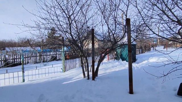 САМОДЕЛЬНАЯ КОРМУШКА ДЛЯ ПТИЦ смотреть онлайн
