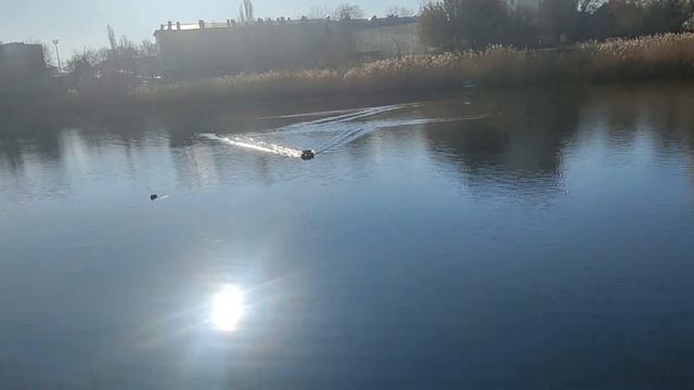 Carpboat Deluxe ANATEC с автопилотом и на LI-Po АКБ 8,4v 60000mAh смотреть онлайн