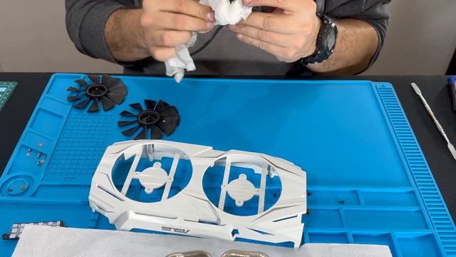 De 0 °C a 105 °C EN 30 SEGUNDOS!!! ??? | Mantenimiento y limpieza completa | GTX 1070 ASUS DUAL смотреть онлайн