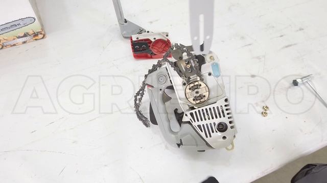 Montaggio della Motosega da potatura a scoppio Ikra IPCS 2525 - Motore Lamborghini смотреть онлайн