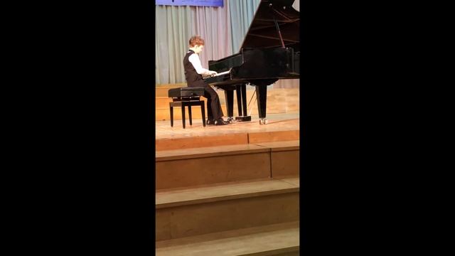 Гольдберг Марк 8 лет , П. Чайковский " Полька" смотреть онлайн