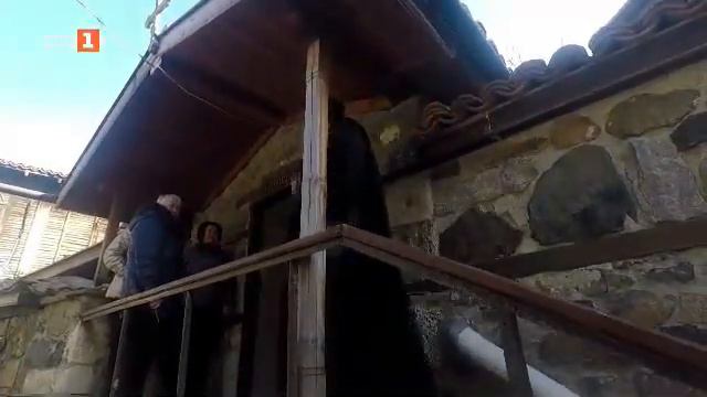 Разходка до храмовете и параклисите на Созопол с отец Димитър Попов, "Домът на вярата" 11.02.2024 смотреть онлайн