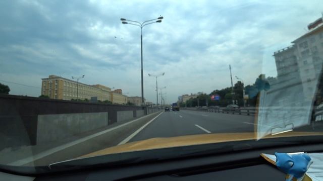 Обзор по посольствам / Что хочет клиент / Работа такси по Комфорт+ в Москве 08.07.20 #122 смотреть онлайн