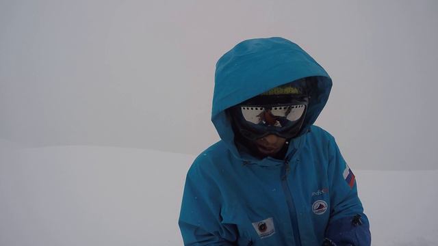 Рома о восхождении Хан-Тенгри 6995 метров Свириденко 6Б смотреть онлайн