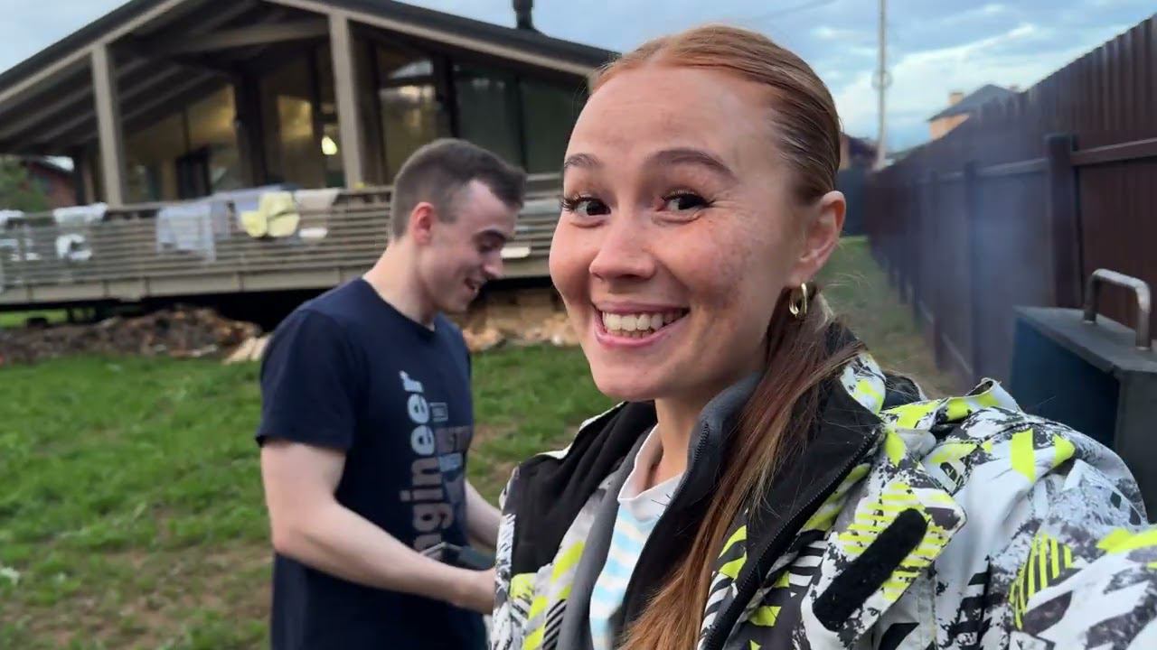 Наш первый влог ! Пишите комментарии снимать еще ? смотреть онлайн