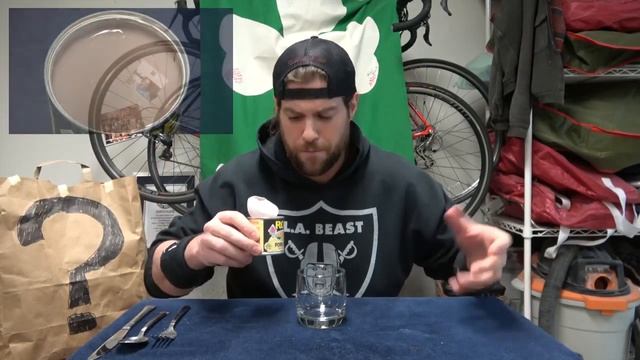 ПРОБУЕМ АМЕРИКАНСКИЕ КОНСЕРВЫ ? (КУКУРУЗНЫЙ ГРИБОК? WTF?!)