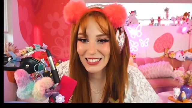 SUPER RICH SERVER TRADING! Insane Adopt Me Trades! Roblox смотреть онлайн