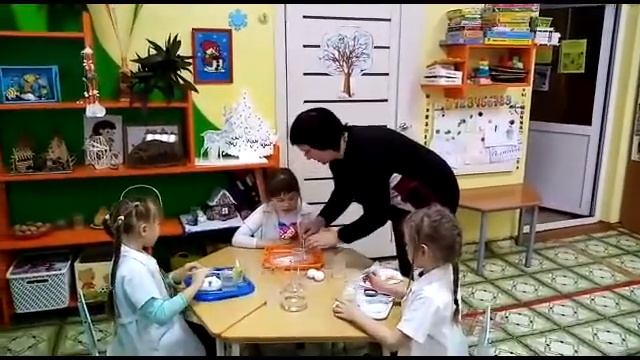 Занятие с дошкольниками "Волшебная соль". Воспитатель - Т.В.Калинина смотреть онлайн