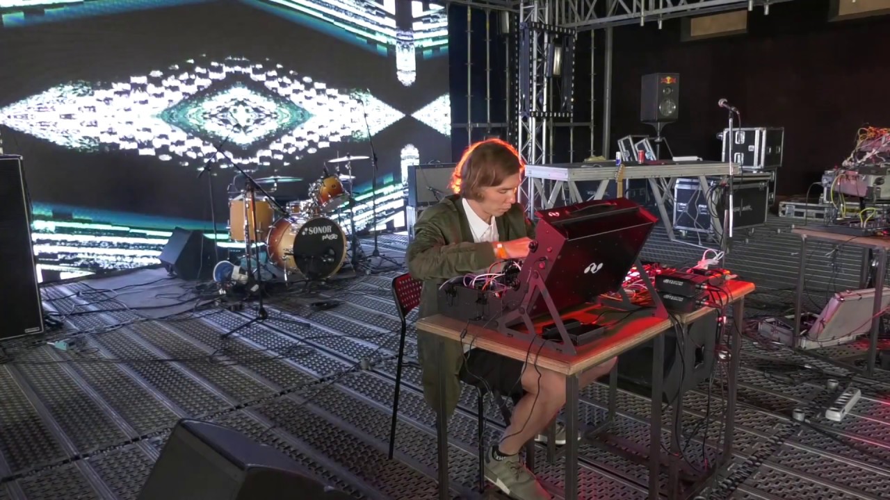 Synthposium. 2017. смотреть онлайн