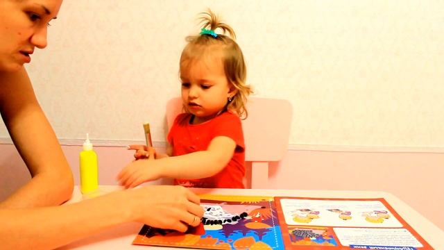 Занятия для детей от двух лет. Картинки из круп и семян. Ежик смотреть онлайн