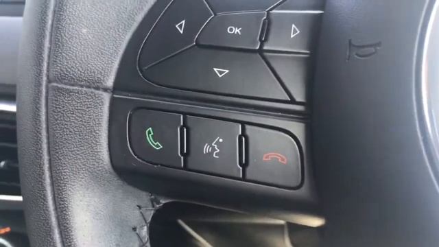 Fiat 500X 1.6 Multijet Cross 120 bhp смотреть онлайн