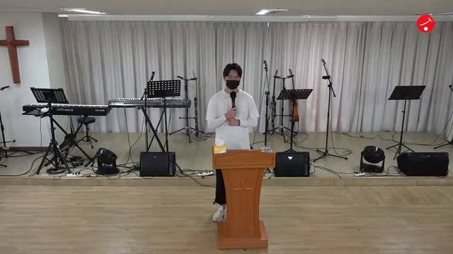 Молодежное служение. Проповедник Тен Сергей "Кто Умеет слышать, тот растёт" смотреть онлайн