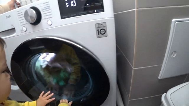 СУШИЛЬНАЯ МАШИНА LG ??Первый запуск?Я В ШОКЕ! смотреть онлайн