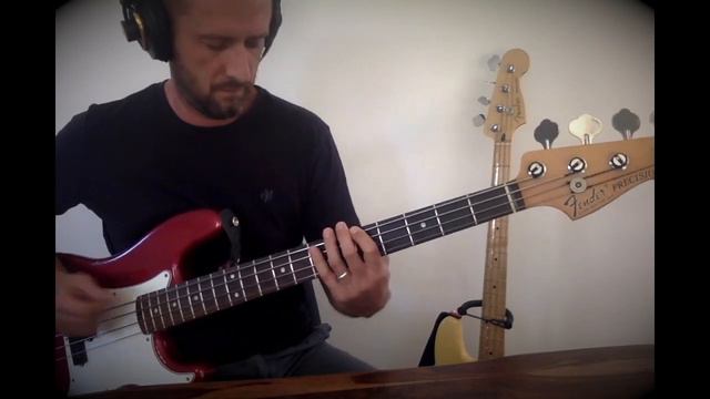 Grease - You're The One That I Want - Bass Cover / Fender PB Nate Mendel смотреть онлайн