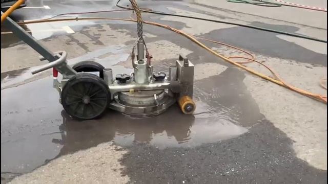 Водоструйный демаркировщик дорожной разметки HAMELMANN смотреть онлайн